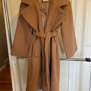 Ladies Abercrombie tie waist coat in size XXS/Petite